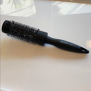 Round Brush